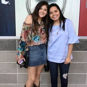 Meet your Posher, Cecelia